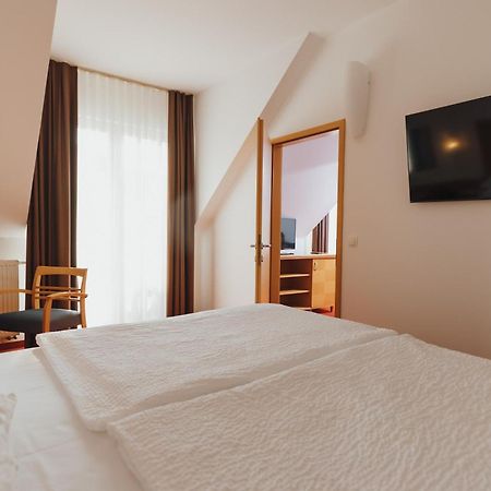 Ramada Hotel&Suites Kranjska Gora Bagian luar foto