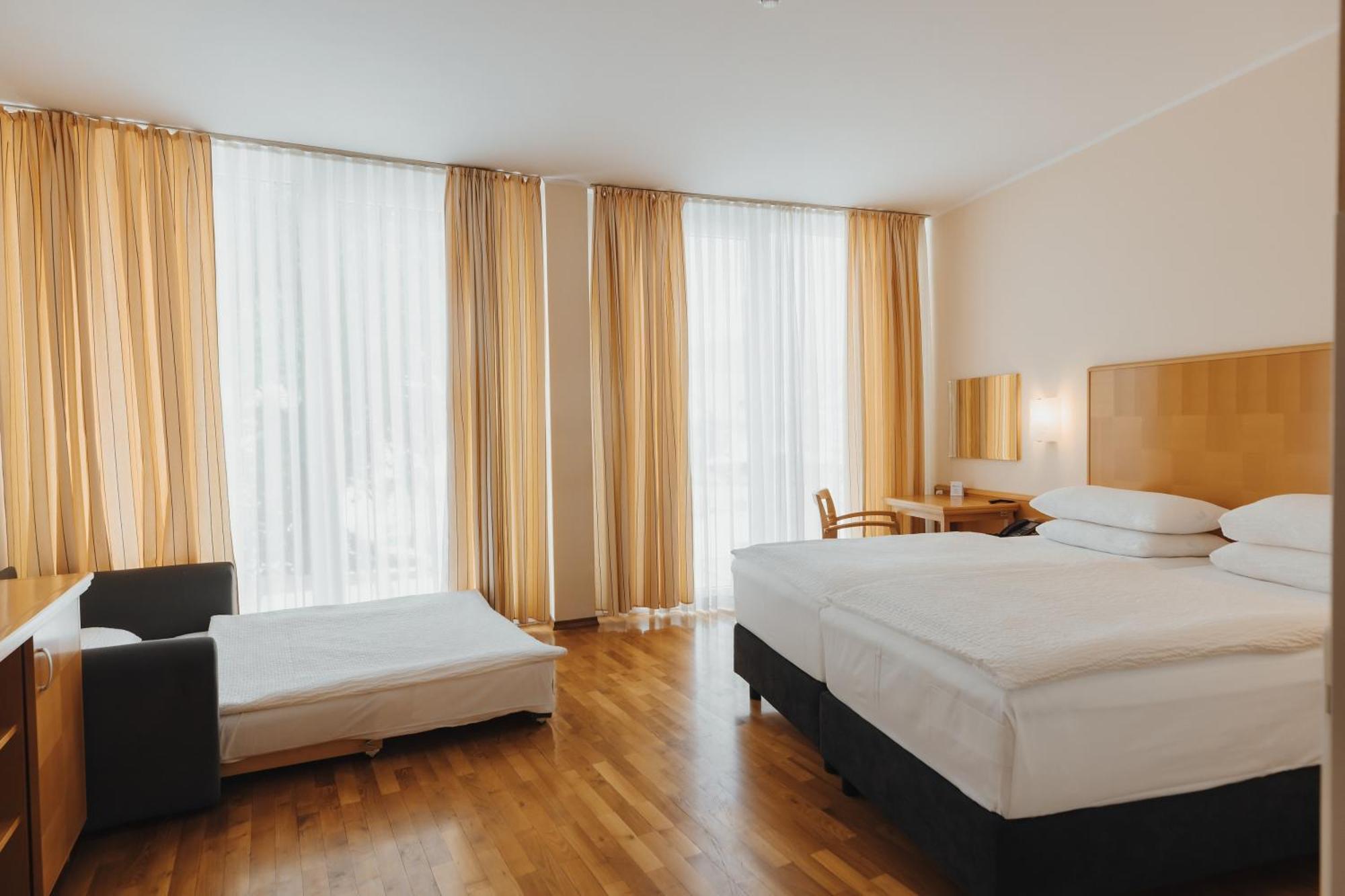 Ramada Hotel&Suites Kranjska Gora Bagian luar foto